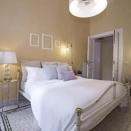 Appartamento Starhost - Chez Mamie Salerno