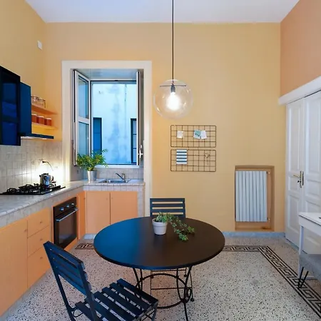 Starhost - Chez Mamie * Salerno